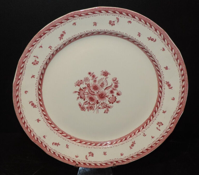 Read more about the article ARABIA OF FINLAND FINN FLOWER RED PATTERN 13 3/4″ CHOP PLATE PLATTER