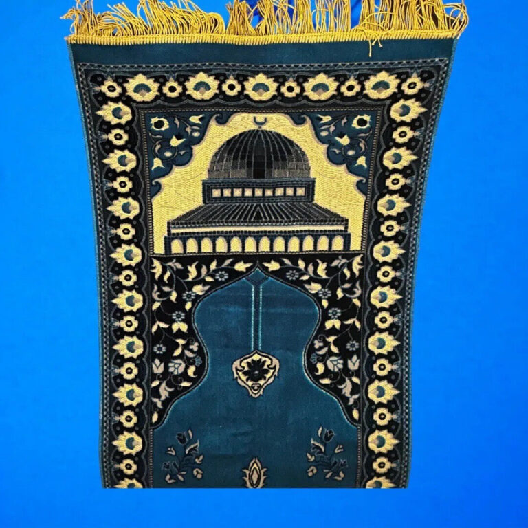 Read more about the article Saudi Arabian Blue Gold Tapestry Hand Made 44” H X 26” W Mecca Rug Carpet
