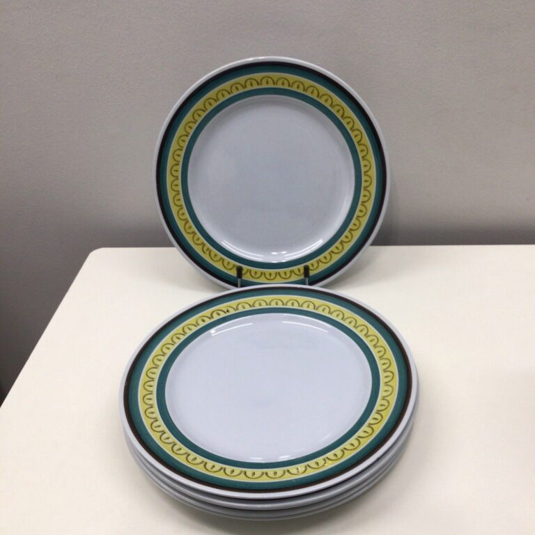 Read more about the article ARABIA of Finland Crown Band DINNER PLATE 10.25″ inch Yellow Blue Set Of 6