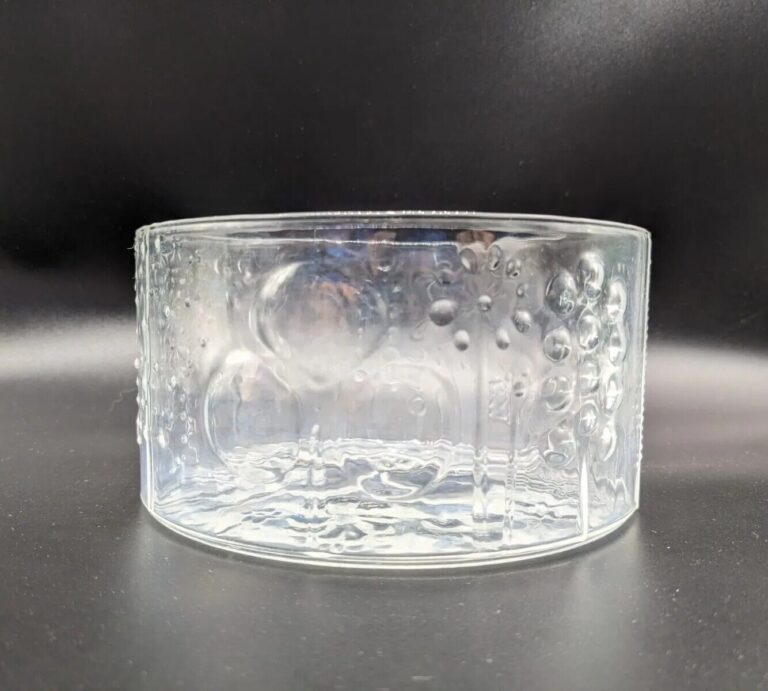 Read more about the article Vintage Nuutajarvi Iittala Arabia Finland Oiva Toikka Clear Glass Flora Bowl 6″