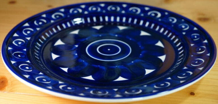 Read more about the article ARABIA plate Blue Valencia with box