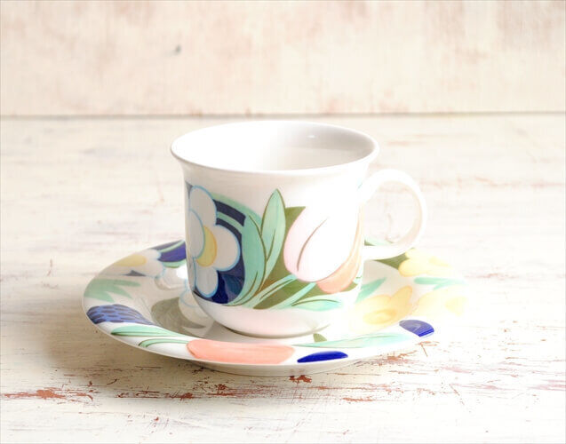 Read more about the article Arabia Arctica Poetica Cup Saucer Arabic Nordic Tableware Finnish Pottery Vintag