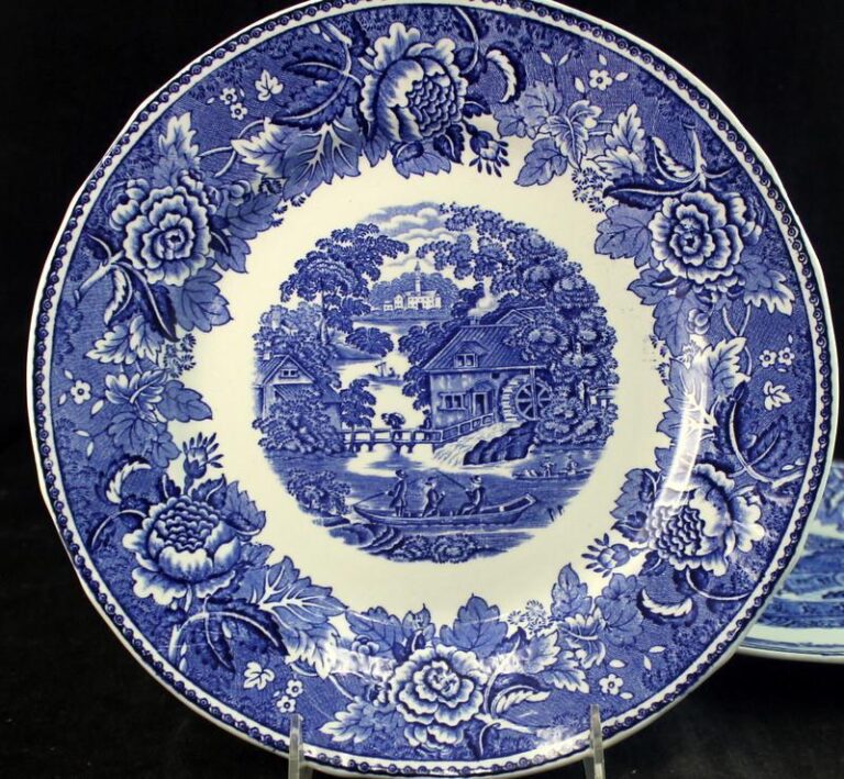 Read more about the article Arabia Landscape Blue Dinner Plate