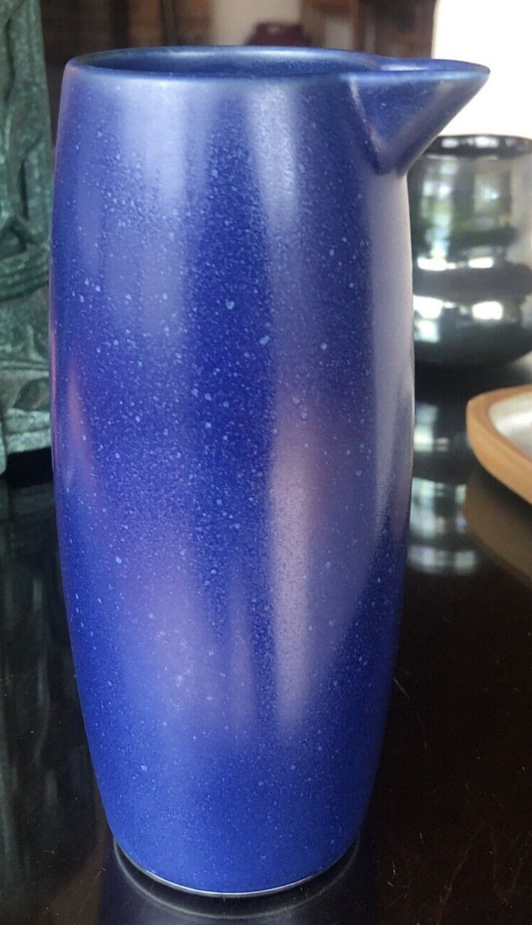 Read more about the article Arabia 24h Pitcher.  Beautiful Blue Glaze.  Perfect.  See Note re shipping.