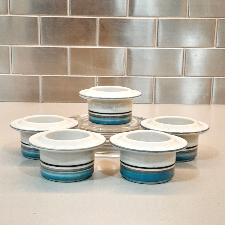 Read more about the article Arabia of Finland Uhtua Egg Cups Nordic Blue Brown Gray Striped (Lot of 5)