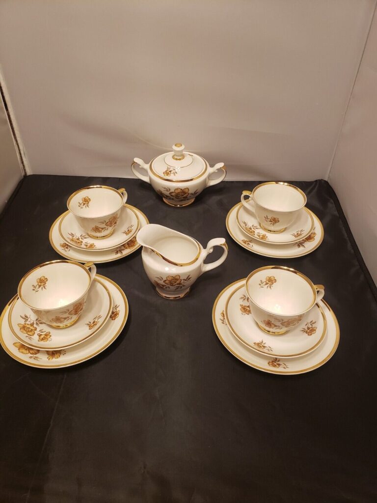 Read more about the article ARABIA FINLAND MYRNA  CUPS  SAUCERS AND PLATES – SET OF 4 Plus Sugar and CREAMER