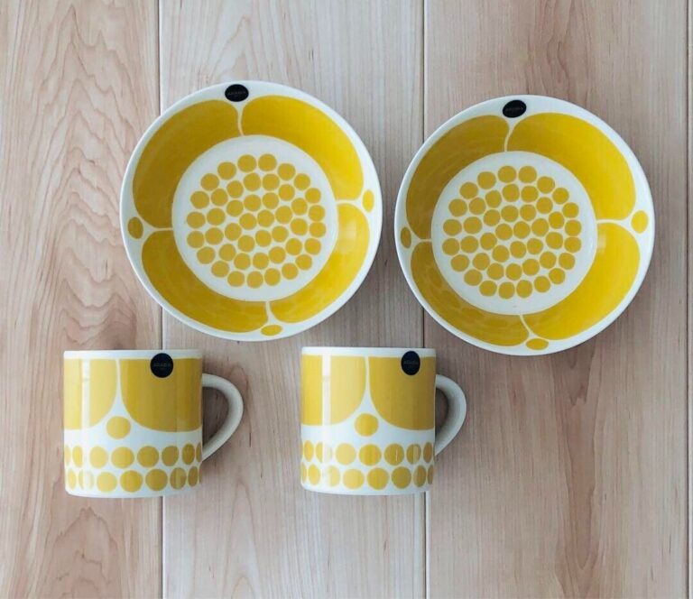 Read more about the article Arabia Sunnuntai Yellow Mug Cup 0.35L Deep Plate 17cm 4 Piece Set