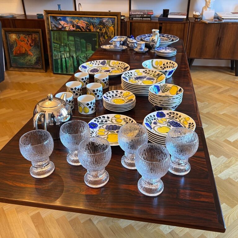 Read more about the article Arabia Finland Paratiisi huge set 6 person Birger Kaipiainen Iittala Bredemeije