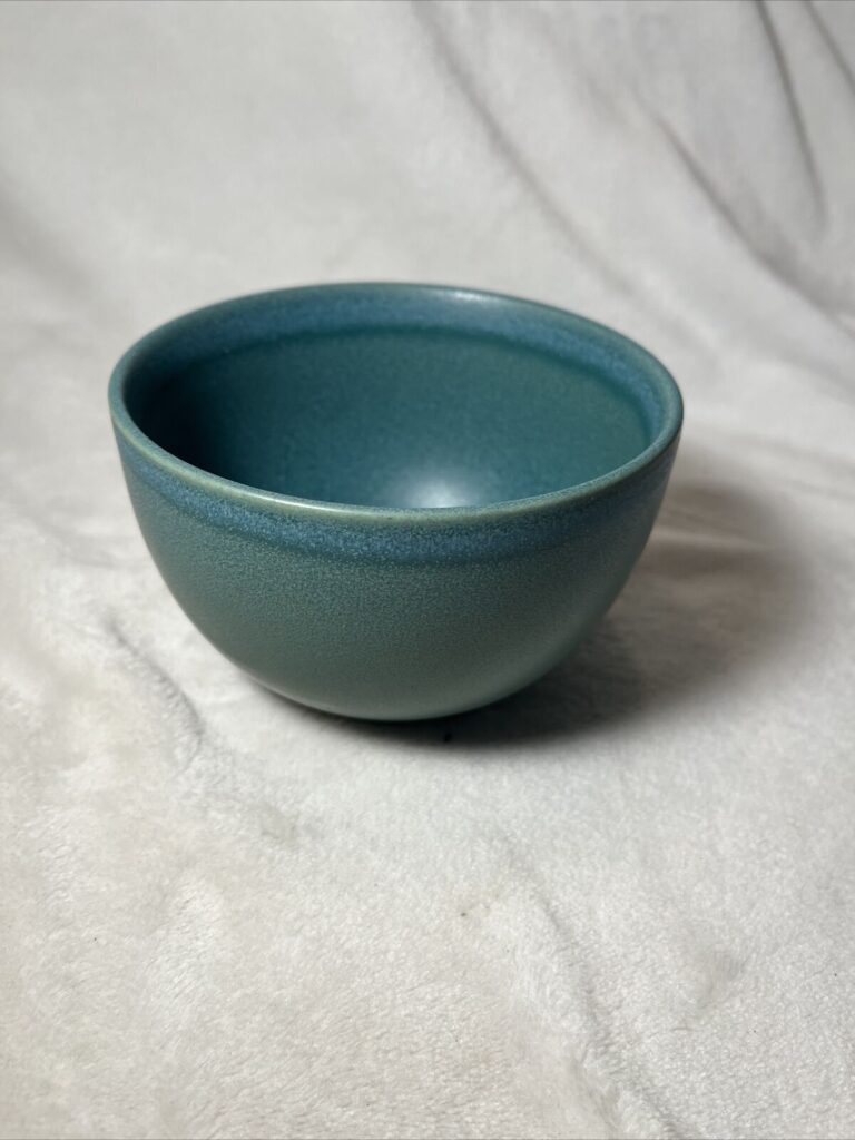 Read more about the article Arabia Finland “24H” Green Bowl- Discontinued!