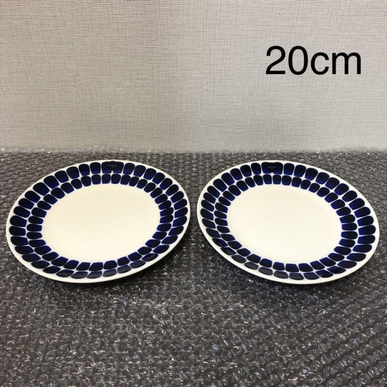 Read more about the article Arabia 24H Tuokio Blue Plate 20Cm Set Of 2