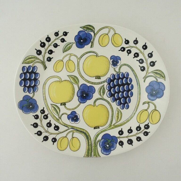 Read more about the article Scandinavia   Old Logo Arabia Paratiisi Oval Platter 36Cm Yellow Used 92E22 Buyi