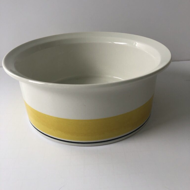 Read more about the article Arabia Finland FAENZA Vegetable / Serving Bowl Yellow White Black. 7.25 Inch Dia