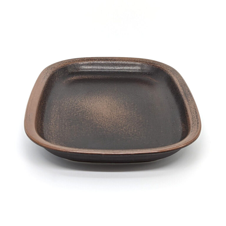 Read more about the article ARABIA FINLAND Ruska Oblong Serving Platter Baking Dish 13″ Brown Stoneware