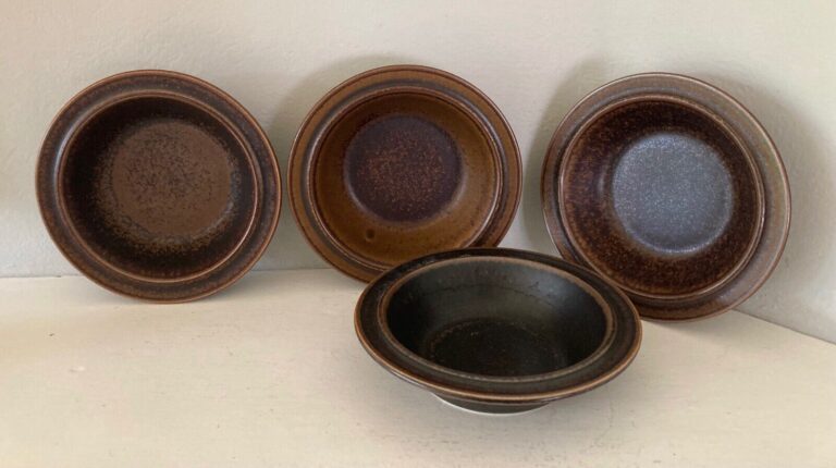 Read more about the article LOT 4 Arabia of Finland RUSKA cereal coupe soup bowls 7″