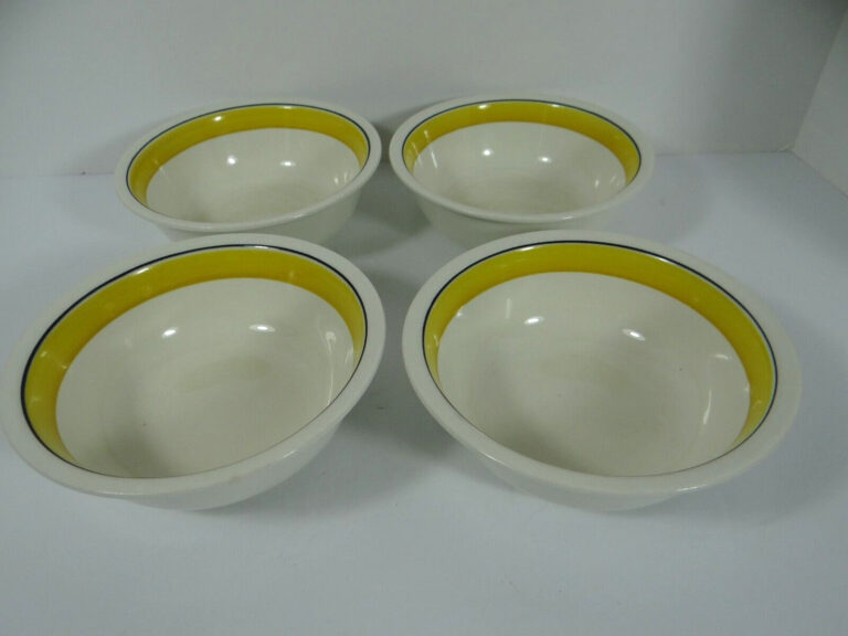 Read more about the article Arabia of Finland Bowls Soup Cereal Set of 4 Faenza Yellow 6 1/4″