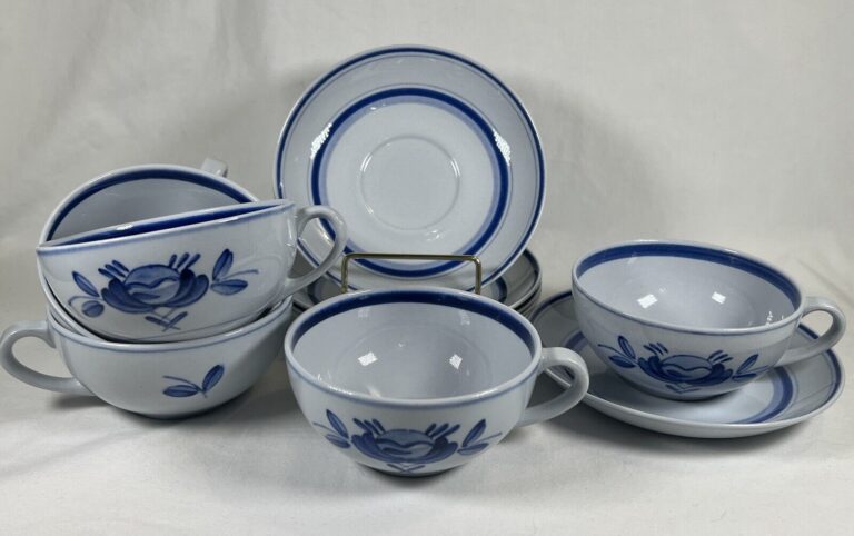 Read more about the article Vintage Lot 5 Arabia Finland Blue Rose Tea Coffee Cup and Saucer Sets