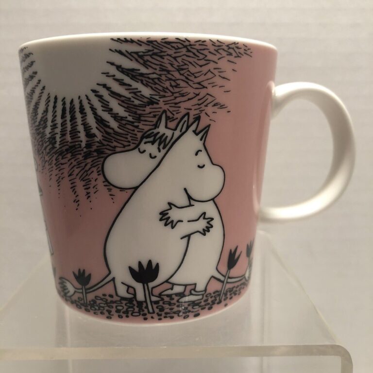 Read more about the article Moomins Arabi Ceramic Coffee Mug Cup Love Hug Pink Sun