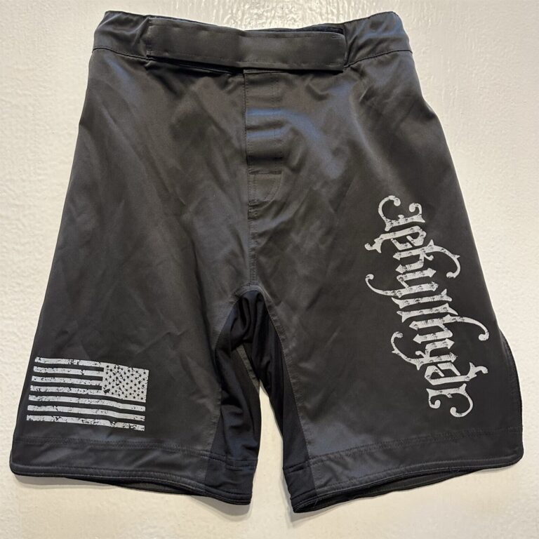 Read more about the article Jekyllhyde Apparel 32 x 10″ Gray Vented Cuff BJJ MMA Kickboxing Training Shorts