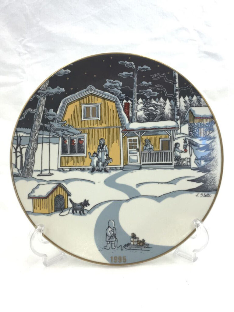 Read more about the article Used Arabia Plate/Christmas Plate 1995 Kitchenware