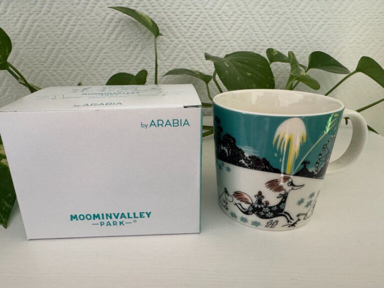 Read more about the article Arabia Moomin Mug Moominvalley Park Japan (2023) * NEW with sticker – Limited Ed