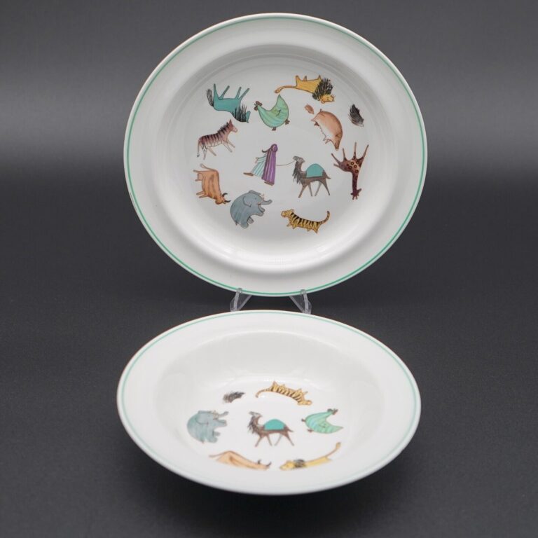 Read more about the article Vintage Arabia Finland Anja Juurikkala Animal Parade Child’s bowl and Plate set