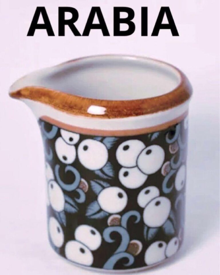 Read more about the article Arabia #1 Vintage Taika Creamer Finland Vessel