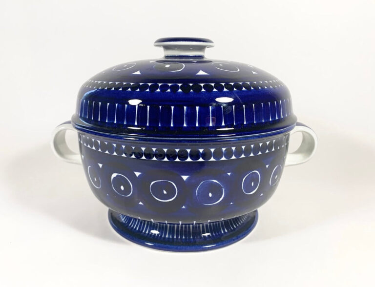 Read more about the article Arabia Valencia Ulla Procope Large Tureen Bowl with Lid