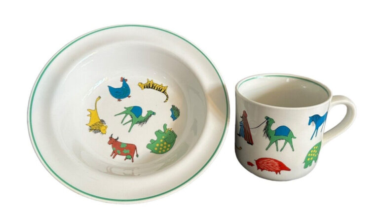 Read more about the article MCM Mid Century Arabia of Finland Animals PARADE Noah’s Ark Child Bowl and Mug Set