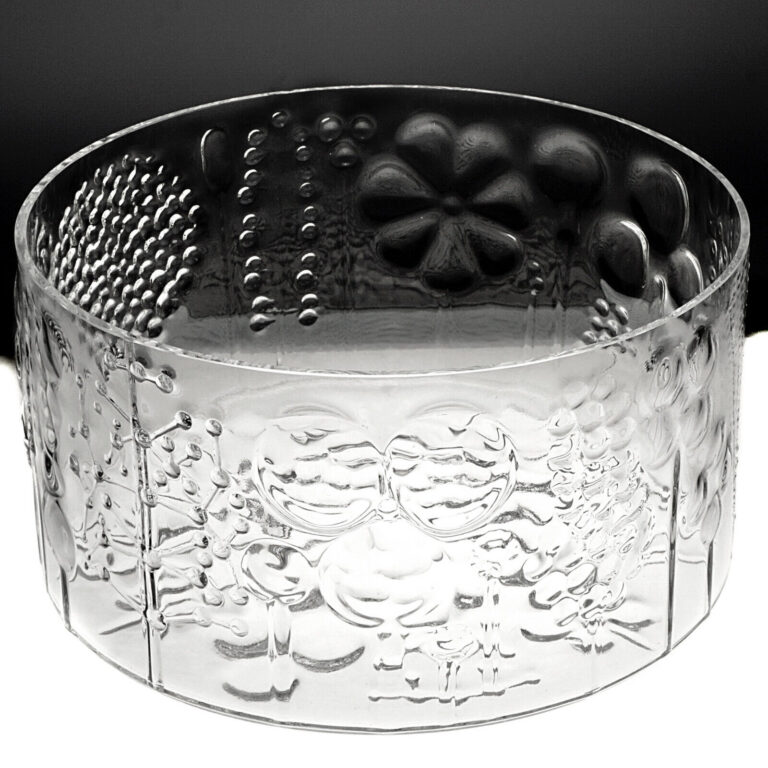 Read more about the article Vintage Oiva Toikka Clear 7 1/2″ Glass Bowl Nuutajarvi Iittala Arabia Finland