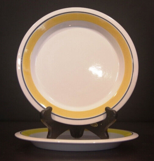 Read more about the article 2 Vtg Arabia Finland FAENZA Plates salad bread yellow black white