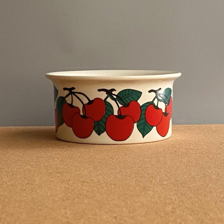 Read more about the article Nordic Vintage Arabic Kirsikka Cherries 11 Bowl from japan