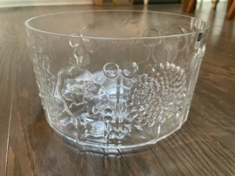 Read more about the article Finn Crystal Salad Bowl 9.75”  Toikka Flora Fruit Arabia Finland