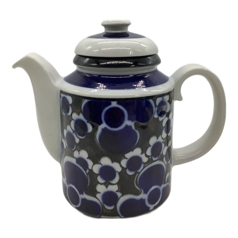 Read more about the article ARABIA Teapot With Lid Vintage SAARA Series White x Blue Ceramic Pre-owned H7.7