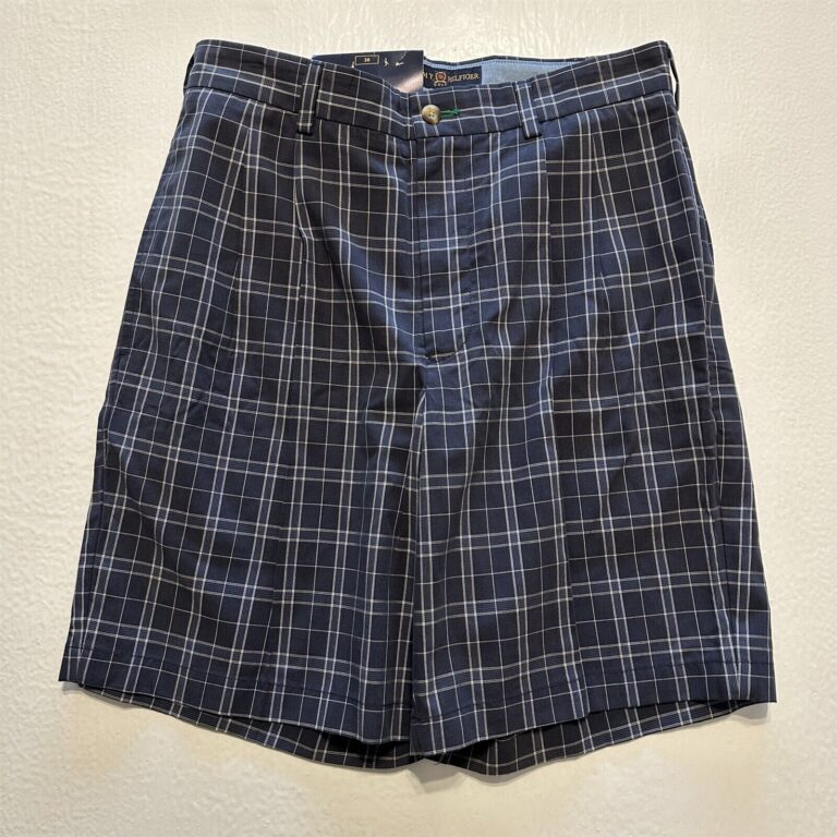 Read more about the article VTG NWT Deadstock Tommy Hilfiger Golf 30 x 8 Nantucket Navy Plaid Pleated Shorts