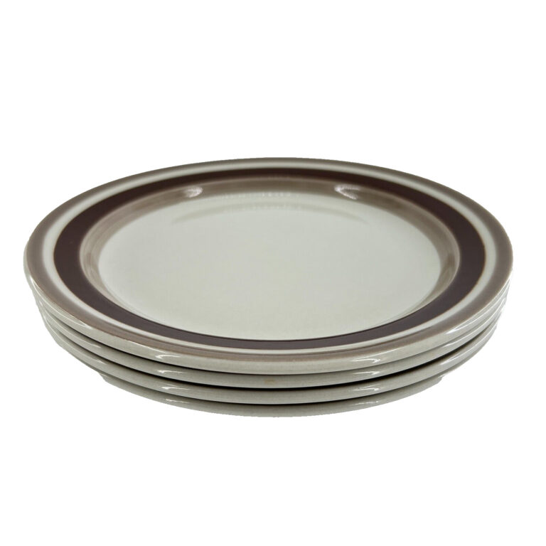 Read more about the article Arabia Finland Pirtti Salad Dinner Plates 7.75″ Brown Stripe Stoneware Lot of 4