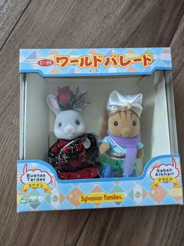 Read more about the article Sylvanian Families World Parade Arabia and Spain Epoch Doll C-20 NEW