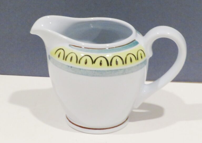 Read more about the article Arabia Finland Crown Band Hand Painted Cream pitcher