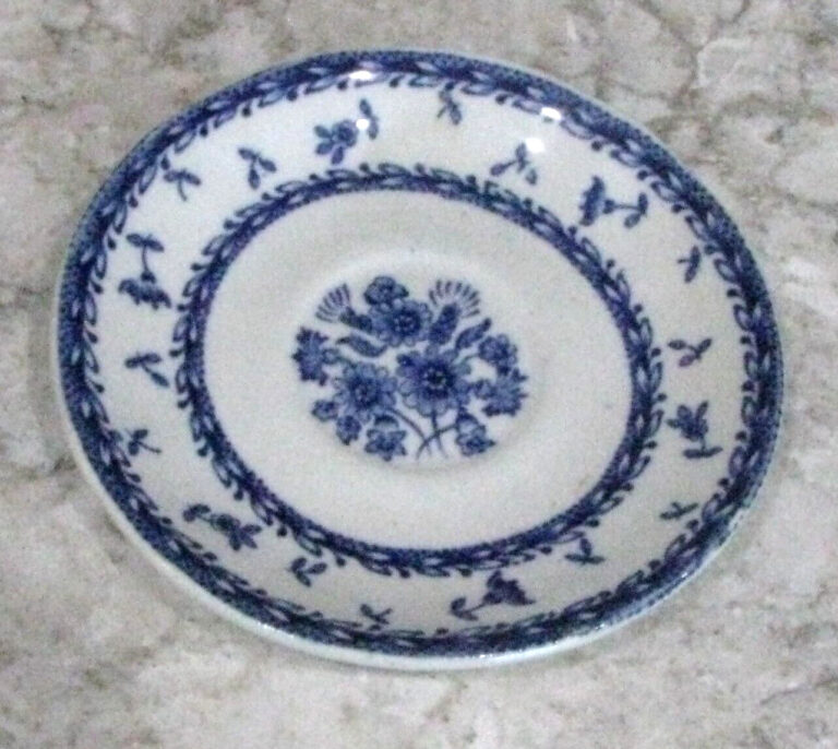 Read more about the article Arabia Saucer  Finn Flower  Blue and White Floral Design  4″