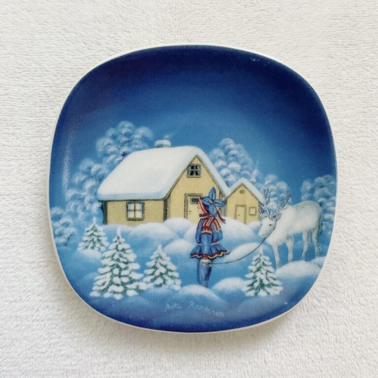 Read more about the article Vintage Arabia of Finland Wall Plate Aslak Anita Rantanen-Siemers Winter Scene