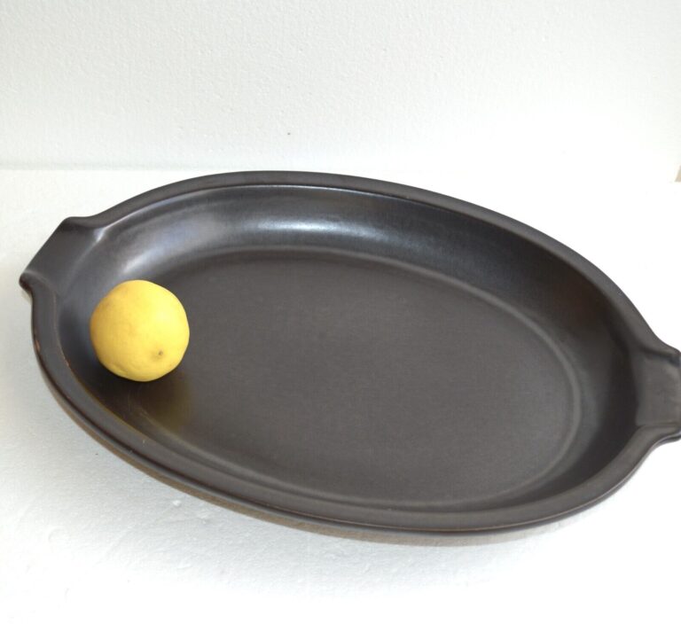 Read more about the article Arabia Finland Large 42 cm LIEKKI Oven to Table Platter by Ulla Procopé. MCM