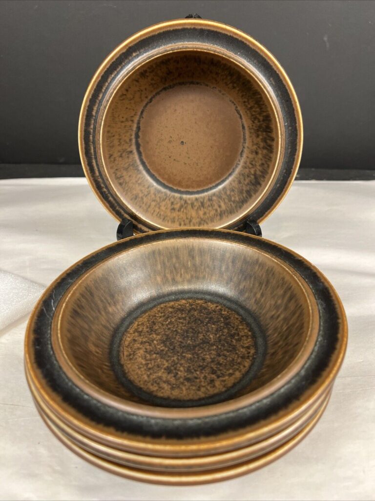 Read more about the article Vtg MCM Arabia Finland RUSKA 7”  Set Of 4 Cereal/salad Bowls Circa 1960’s-70’s