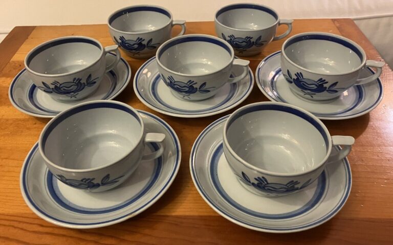 Read more about the article Arabia Blue Rose Cups and Saucers (5 sets + 2 extra cups)