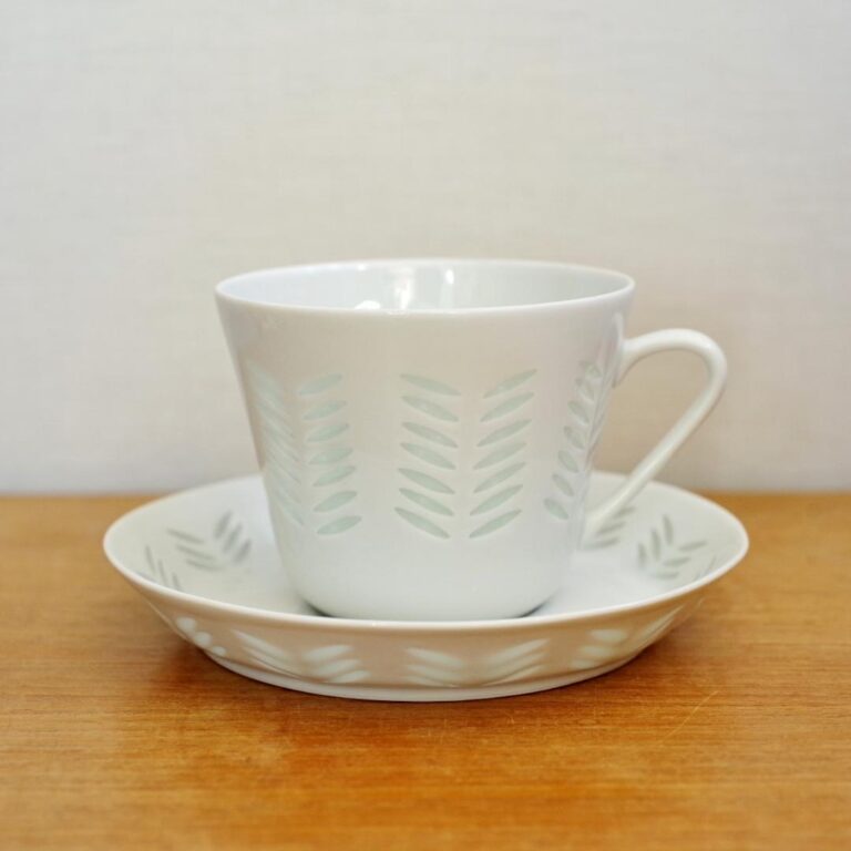 Read more about the article Vintage Arabia Rice Cup Saucer Large Size Morning