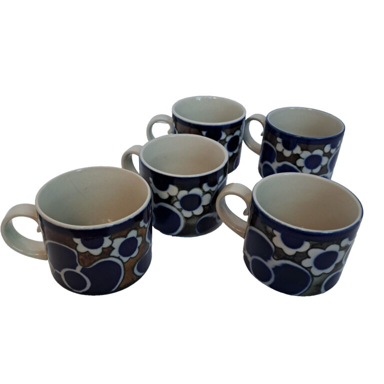 Read more about the article Finland Arabia Of Finland Saara Small Mugs set of 5