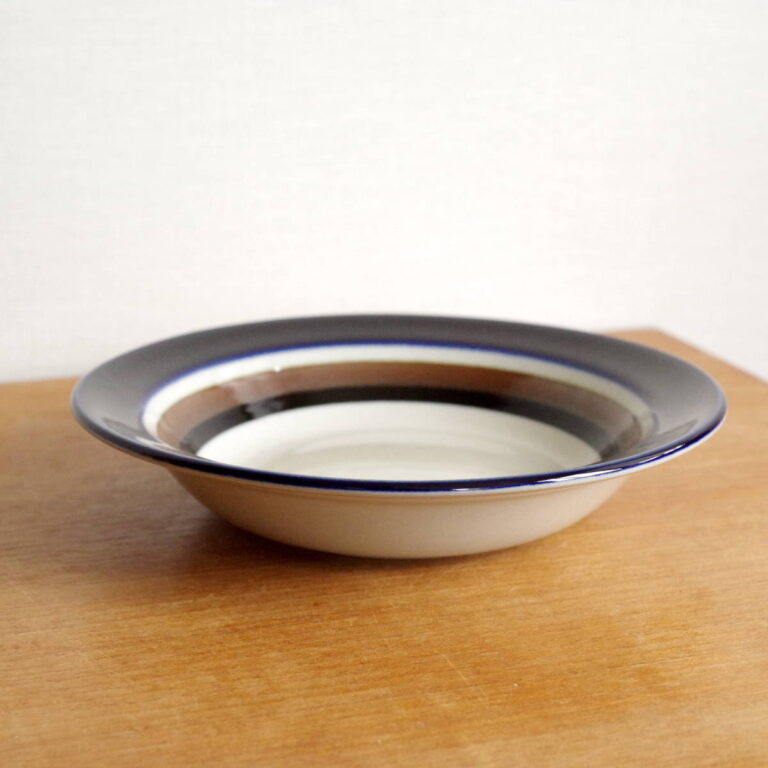 Read more about the article Vintage 20cm Deep Plate Saara Soup Bowl Arabia