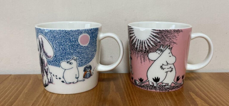 Read more about the article ARABIA Moomin Classic LOVE Mug Cup Pink 2019 Winter Limited Crown Snow Road Set