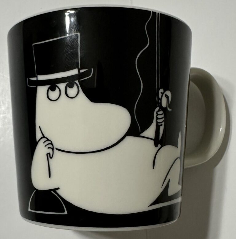 Read more about the article Arabia Finland Moomin mug Moominpappa thinking (1999-2013) Excellent Condition