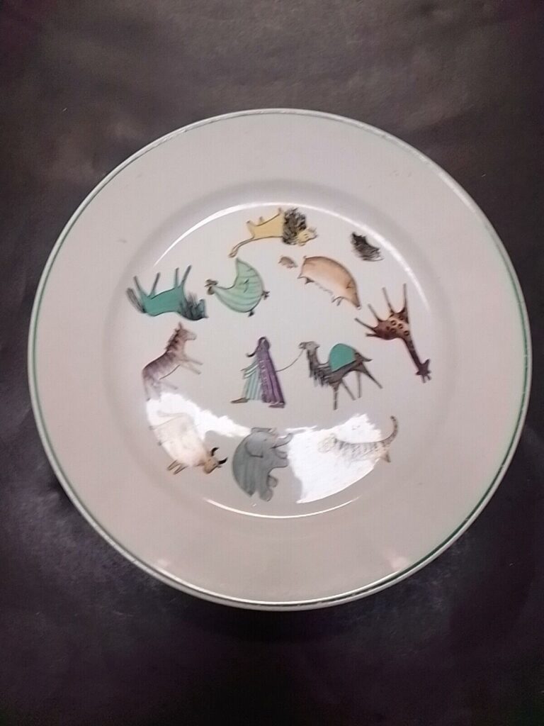 Read more about the article Arabia Finland Plate Animal Parade childrens 1960s MCM