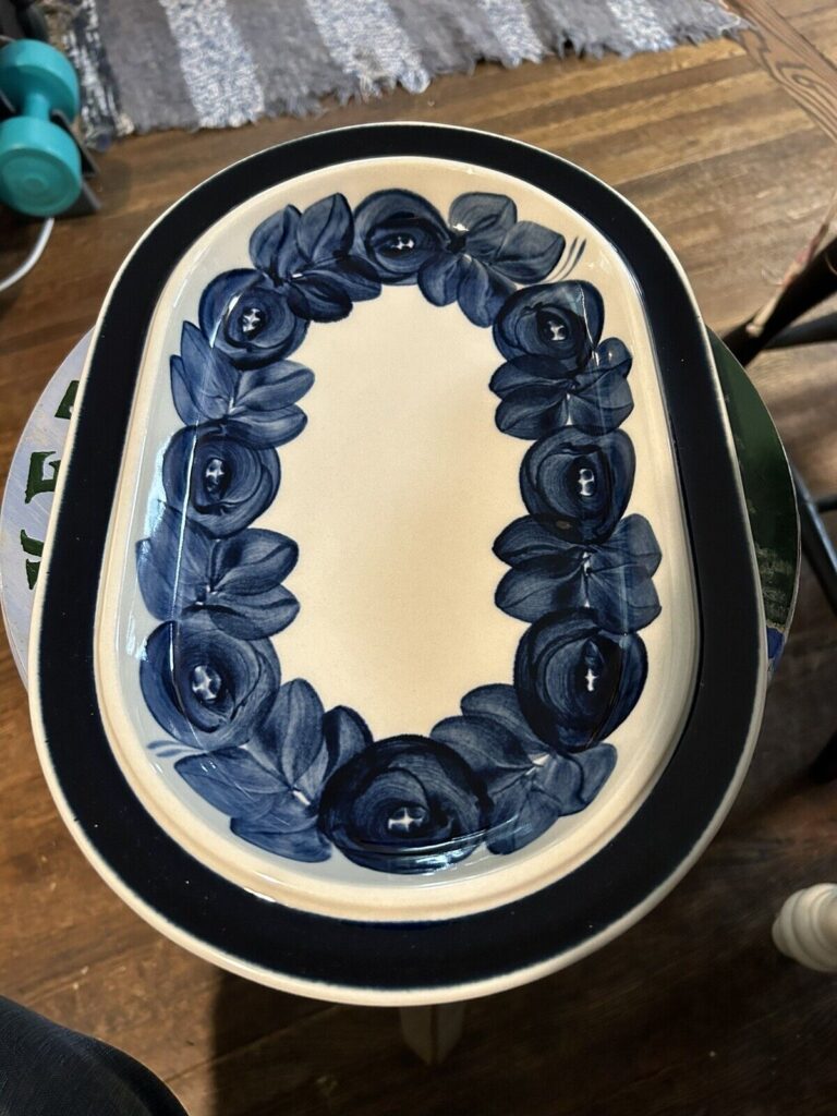 Read more about the article arabia finland vintage Serving Platter Anemone 14.25” X 9.75 X 1.5