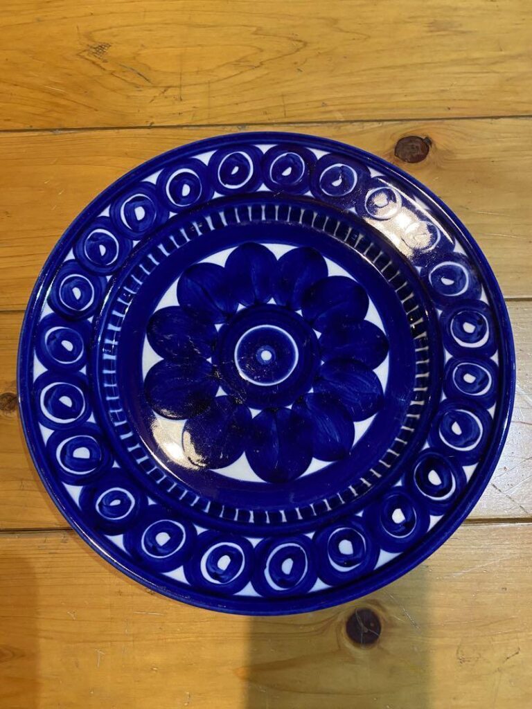 Read more about the article Arabia Valencia Large Plate 25cm